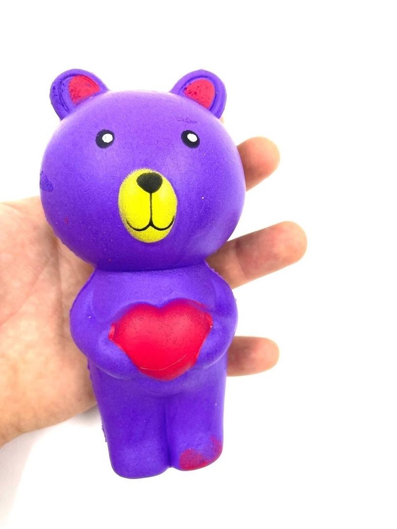 Фиолетовый мишки игру. Фиолетовый мишка. СКВИШИ антистресс. Игрушка фиолетовый мишка. Игрушка антистресс медведь резиновый.