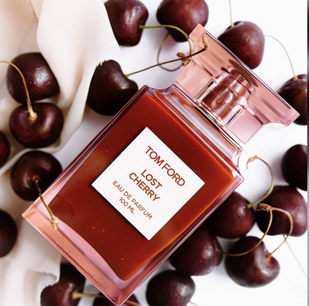 Tom ford парфюмерная вода lost cherry отзывы. Том Форд черри 100 мл. Лост черри духи. Том Форд вишня духи 100 мл. Том Форд лост черри.