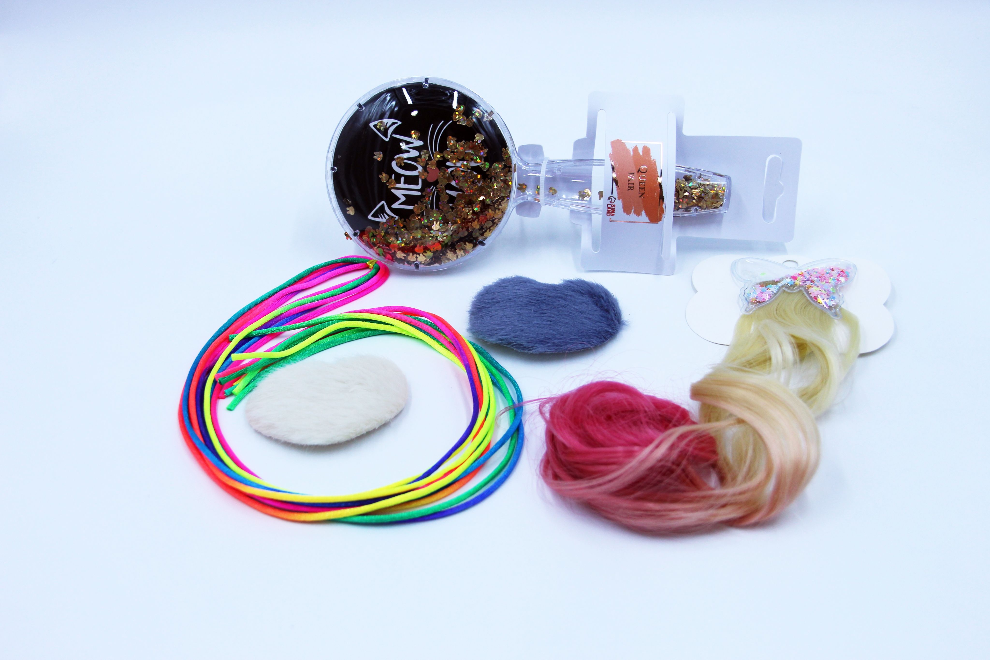 накладные заколки. пряди волос на заколках. накладные заколки. накладные заколки. прическа с маленькими заколками.