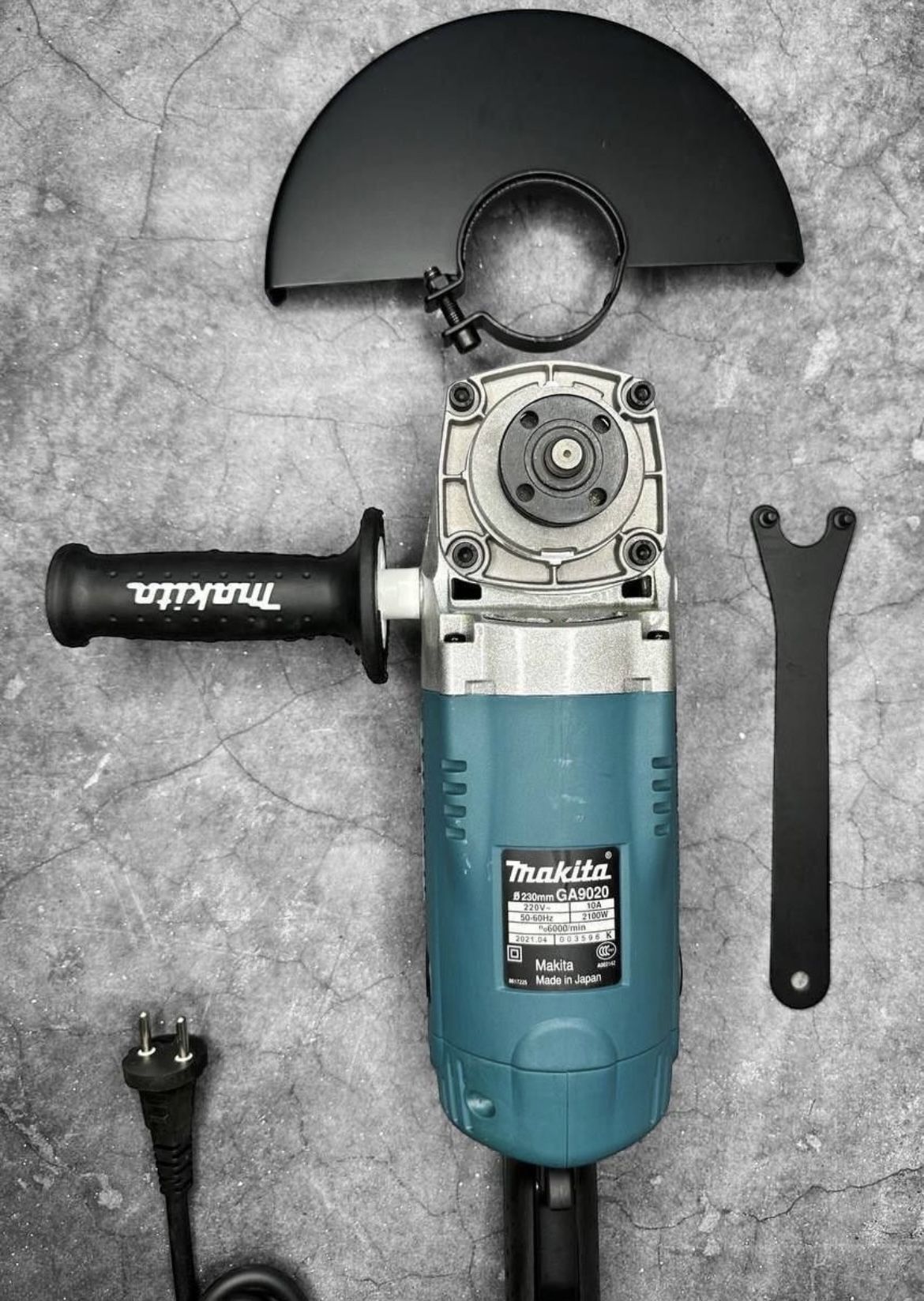 Шлифмашина угловая ТИП ТОП Болгарка Makita GA9020 - купить по