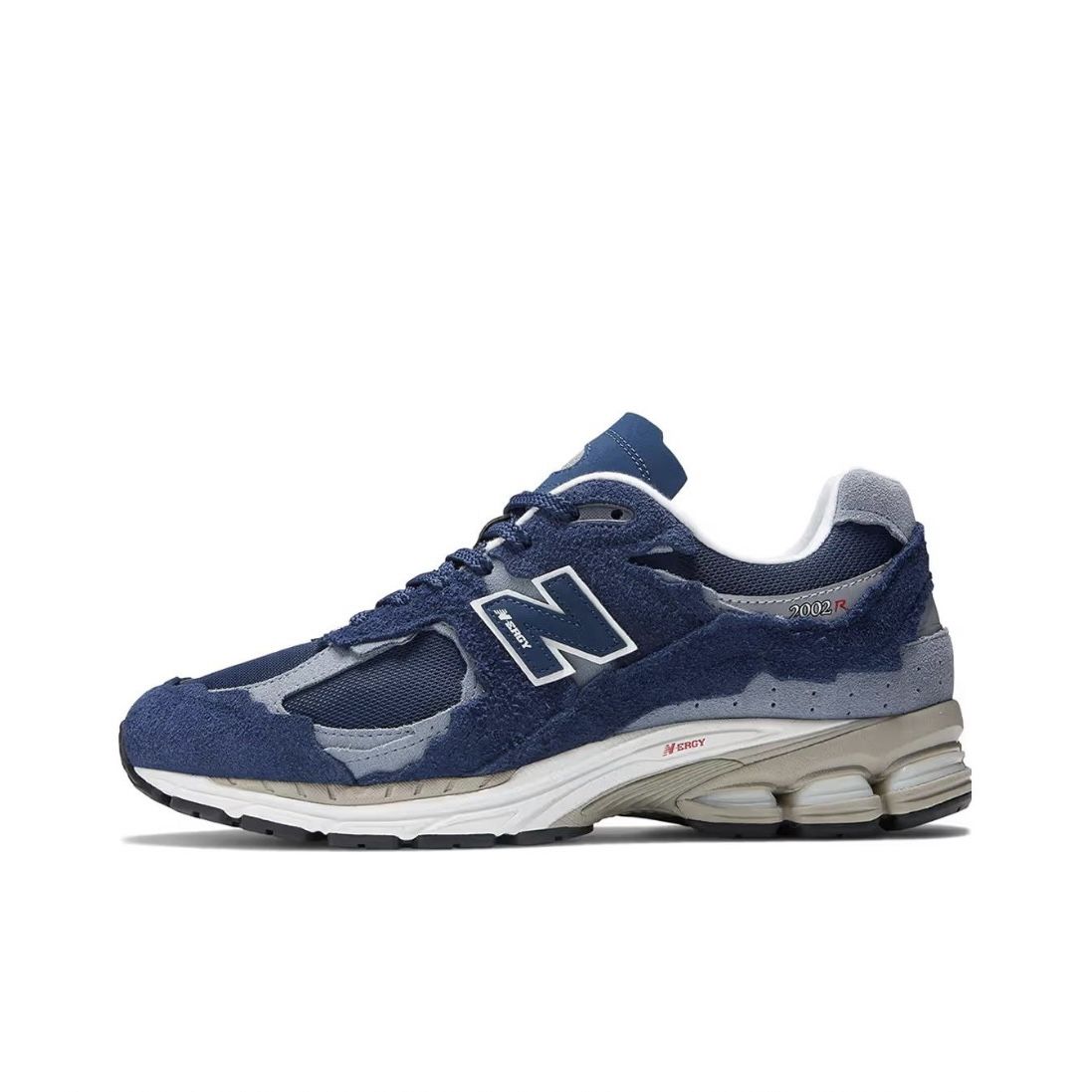 Step Up Your Sneaker Game with the New Balance 2002R