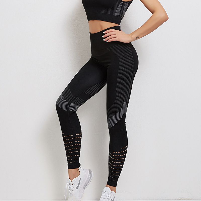 Красивые леггинсы. Моделирующие легинсы с эффектом Push up. Leggings seamless.