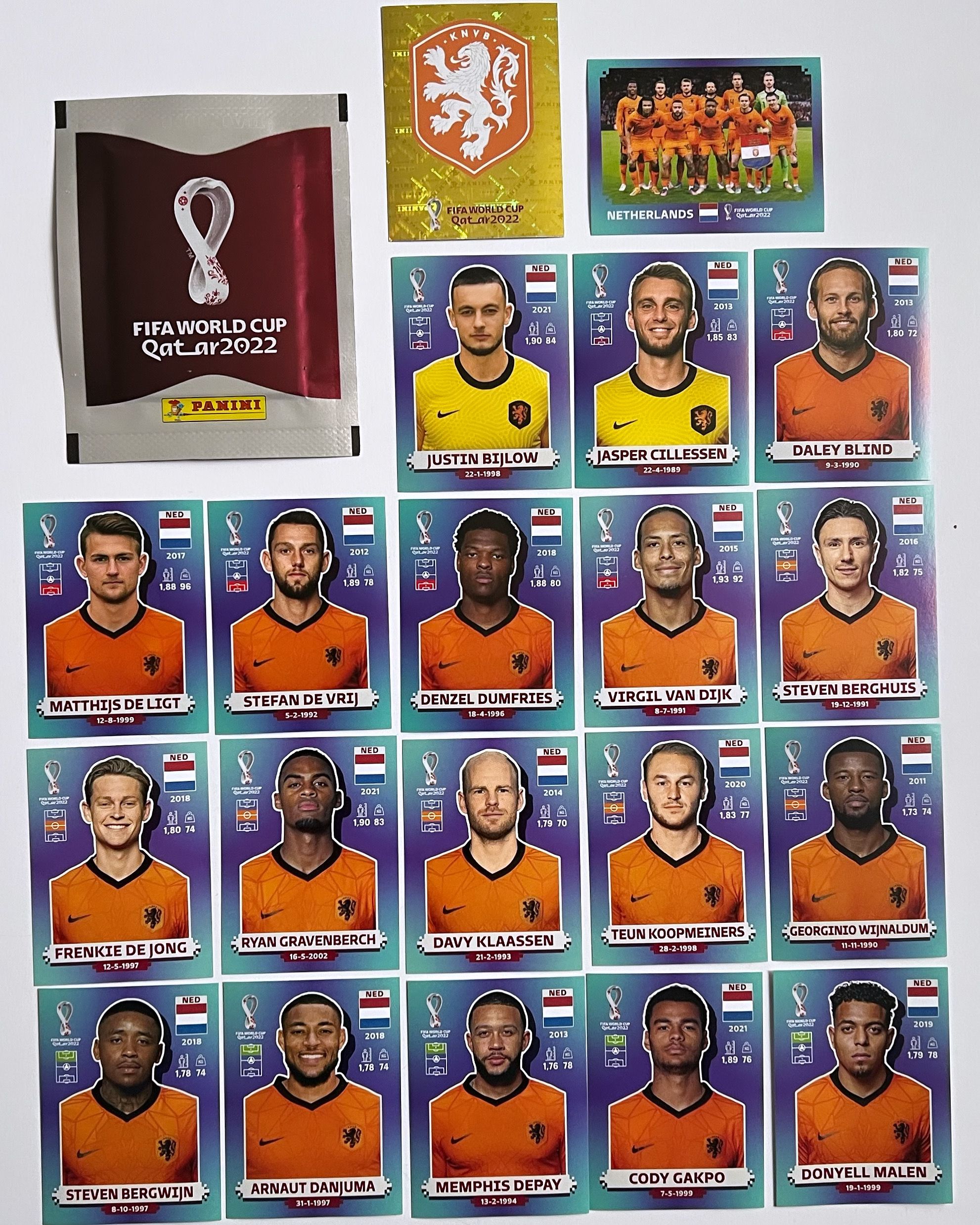 Panini FIFA World Cup 2022 Qatar команда Нидерланды + пакетик