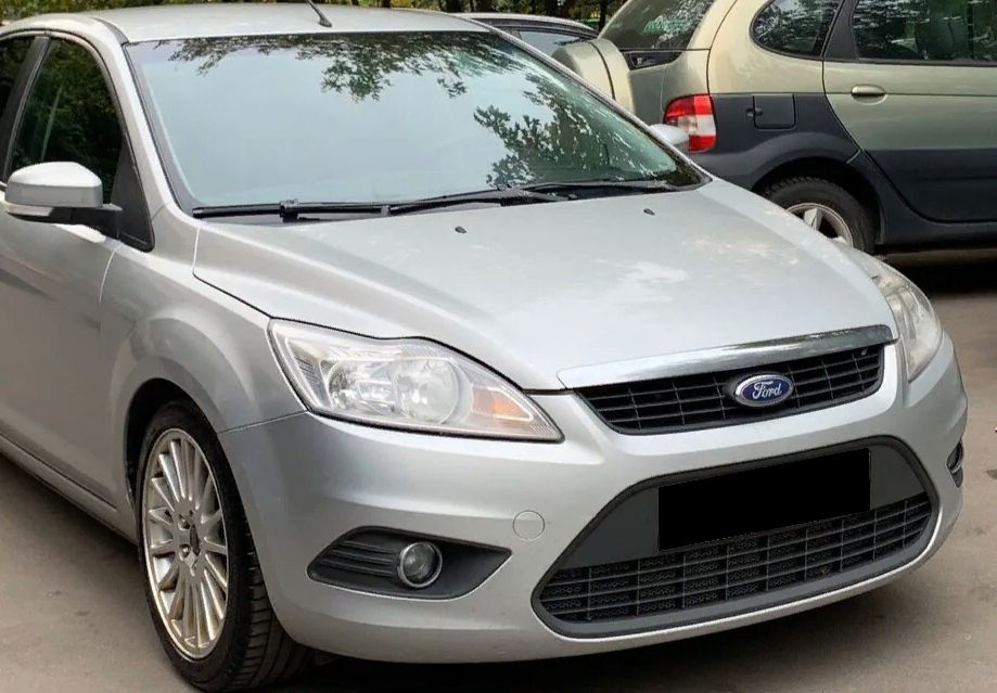 Бампер передний Ford Focus 2 Форд Фокус 2 (2008-2011) рестайлинг СЕРЕБРИСТЫЙ - Moondust silver