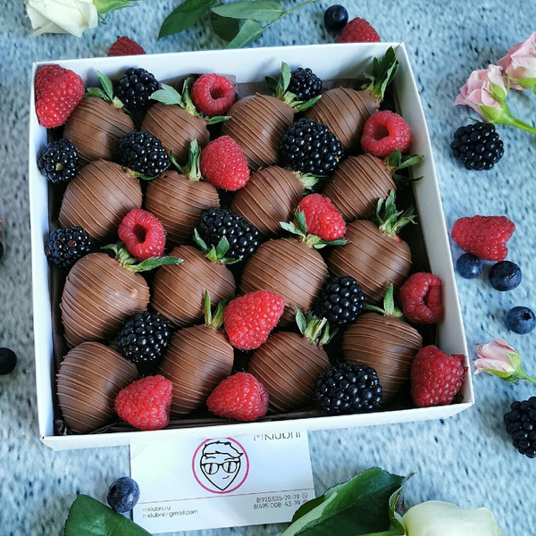 Swirled chocolate covered strawberries Chocolate covered strawberries, Chocolate