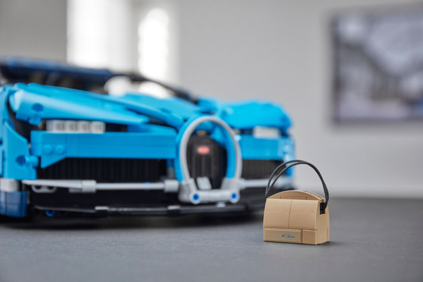 LEGO 42083 Bugatti Chiron - Лего Бугатти Широн - купить с доставкой по ...