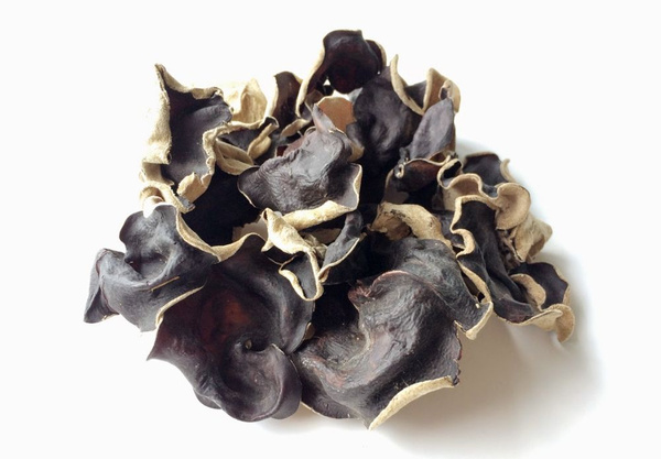 Грибы черные древесные муэр (Auricularia) резаные 100 г - купить с ...