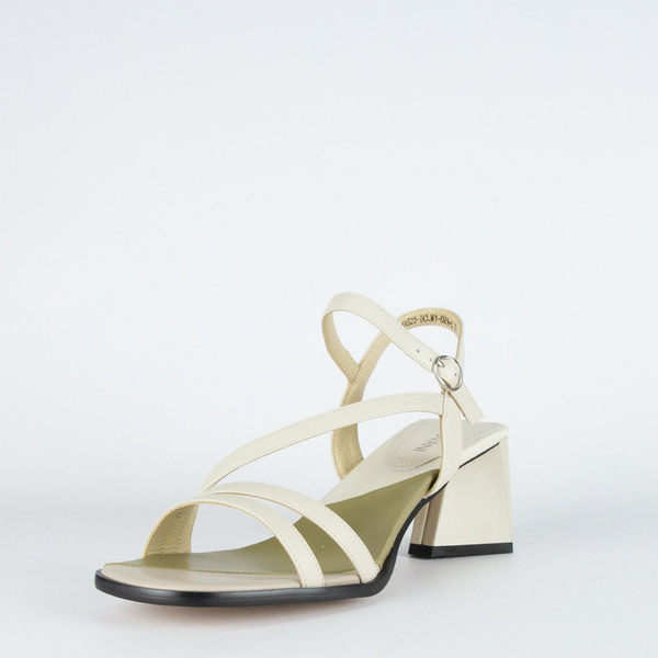 Босоножки Covani - купить с доставкой по выгодным ценам в интернет ...