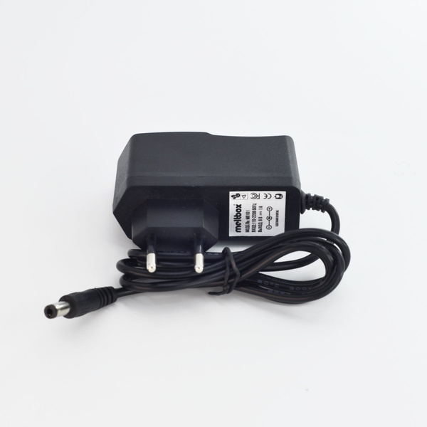 Адаптер питания универсальный для велотренажеров 9V/1A 9W (5.5x2.5 ...
