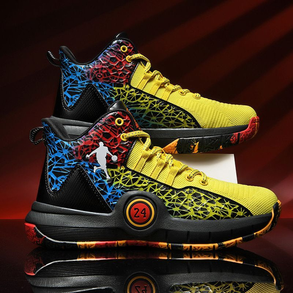 Кроссовки Boutique. Итальянская мода (журнал) - купить с доставкой по ...