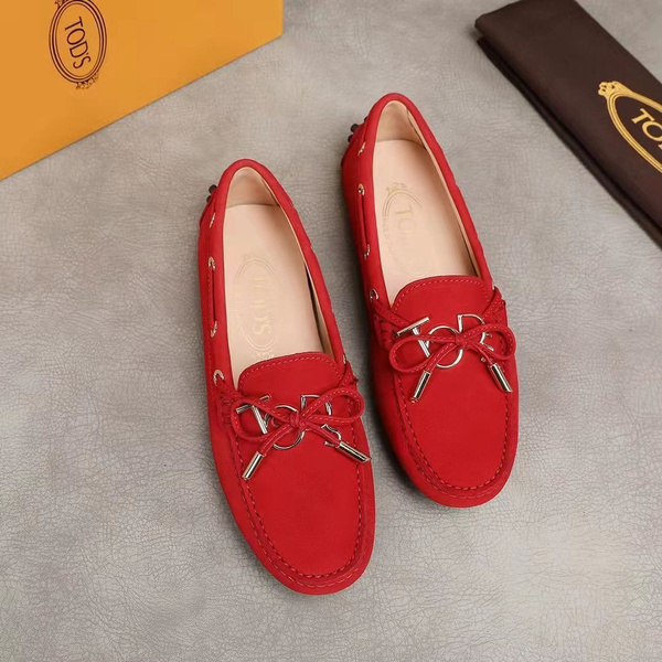 Лоферы Tod’s - купить с доставкой по выгодным ценам в интернет-магазине ...