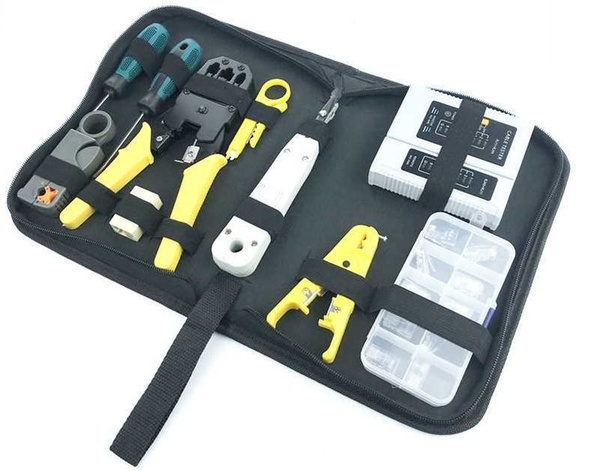 Набор инструментов для работ с витой парой и сетевым кабелем. LAN ...
