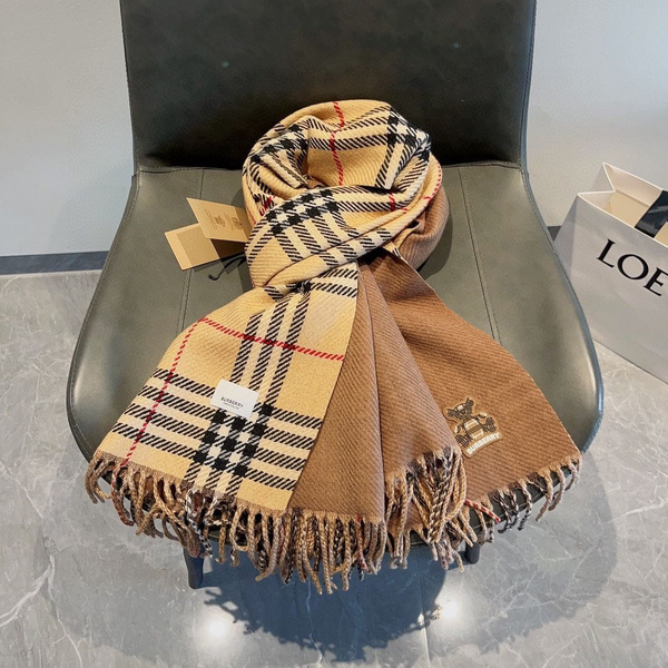 Палантин Burberry - купить с доставкой по выгодным ценам в интернет ...