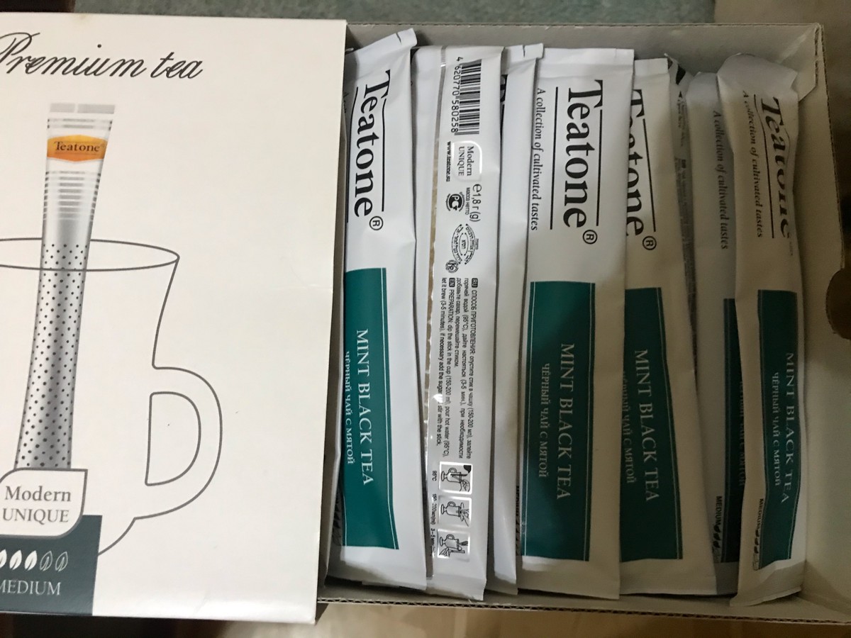 Чай в стиках teatone. Подарок от 585 teatone. кофе gold teatone. teatone подарок внутри. teatone gold 3 в 1.