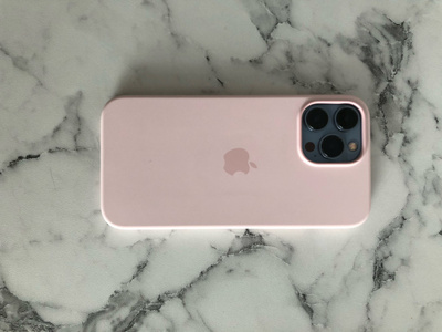 Apple silicone case iphone 13 pro max. Айфон 13 Pro Max розовый. Iphone 13 Promax розовый. Iphone 13 Pro Max Silicon Case MAGSAFE. MAGSAFE чехол для iphone 13 розовый мел.