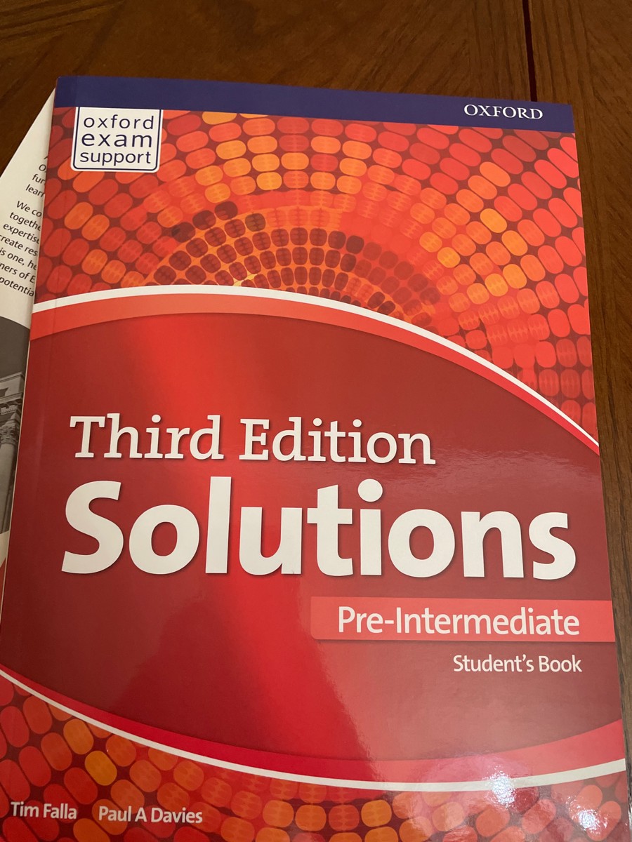 Добрый вечер, приобрела серию учебников Solutions pre intermediate для занятий с учеником 9 класса и подготовки к ОГЭ. Материал учебника насыщен грамматическими и лексическими заданиями. Очень хорошо представлен страноведческий материал. Рекомендую к приобретению.