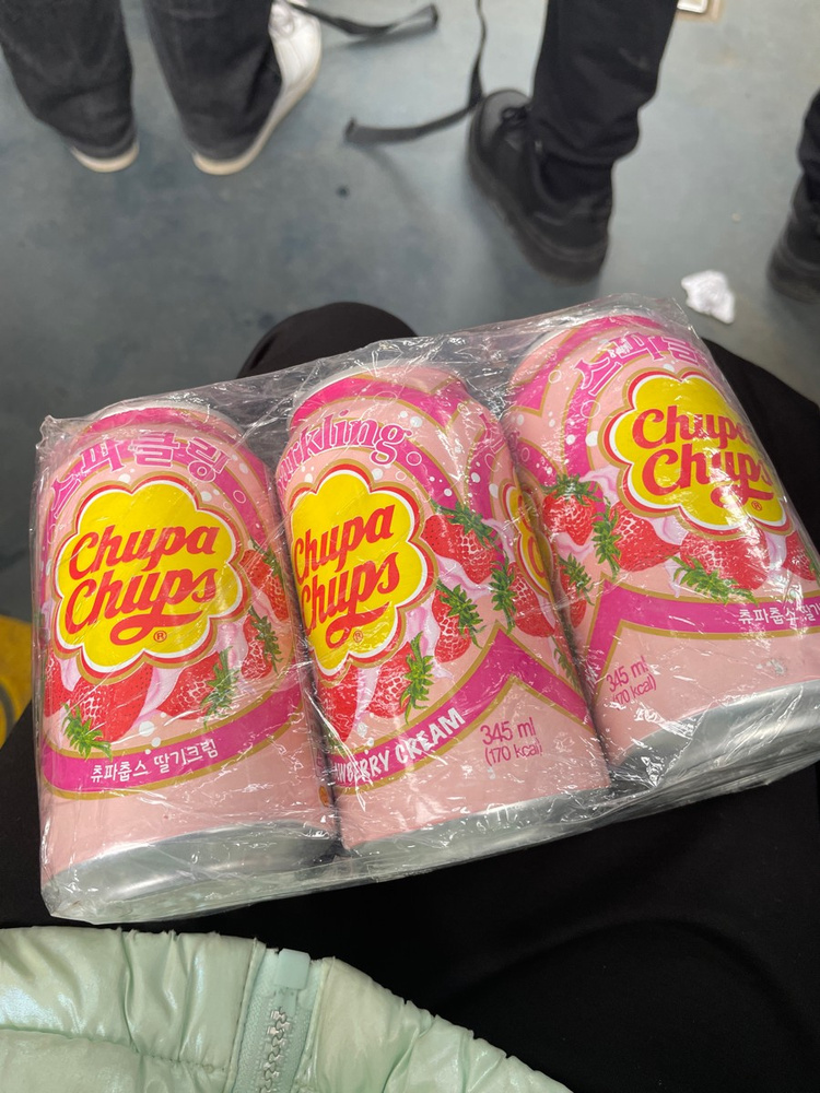 Газированный напиток Chupa Chups Sparkling Strawberry & Cream / Чупа ...