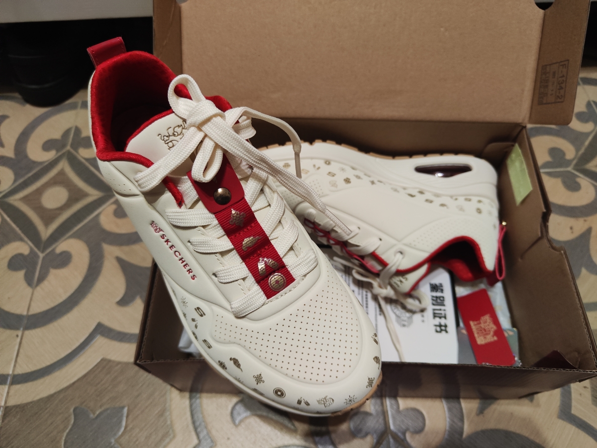 custom review-Skechers Uno Износостойкий Дышащий Легкий Низкий Топ Casual Женский Белый Красный