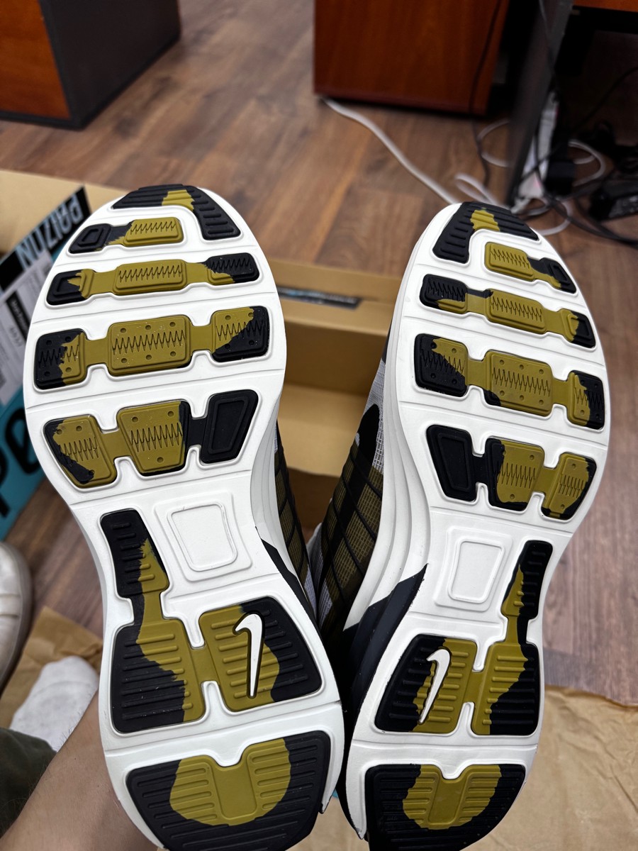 custom review-nike Lunar Roam Устойчивый к истиранию Дышащий Поддерживающий Низкий Верх Повседневный Городской Коммутирование Беговые кроссовки Мужские Белый Зеленый