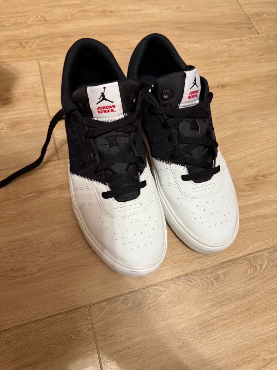 custom review-Jordan Series ES Легкие Противоскользящие и Устойчивые к Износу Низкие Кроссовки для Скейтбординга Мужские Черно-Белые