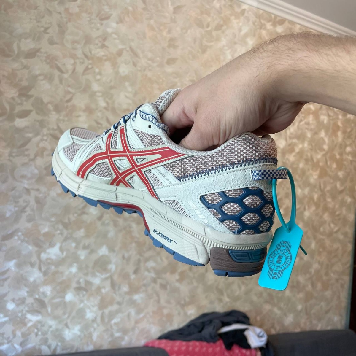 custom review-Asics Gel Kahana 8 Low Top Gel Casual Trail Running City Commute Men's Light Umber