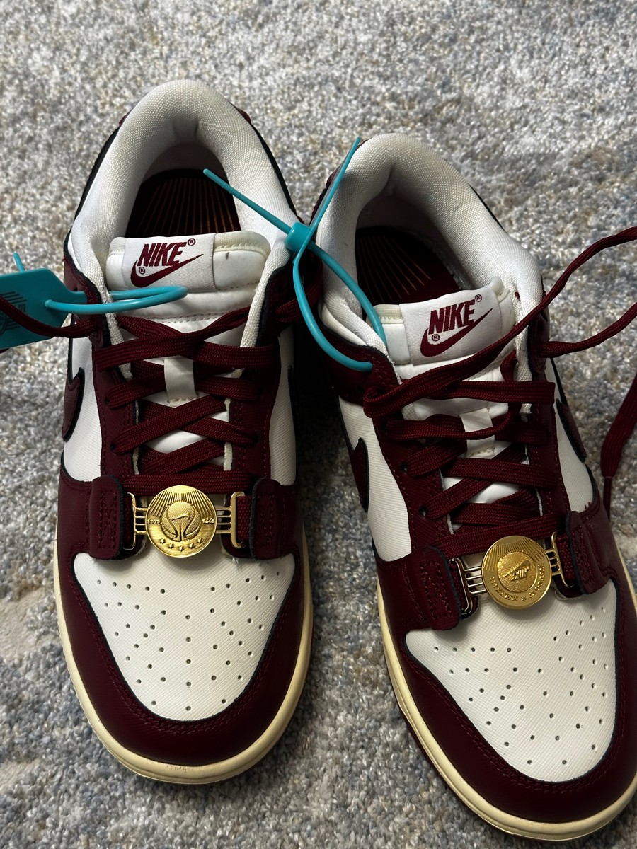 custom review-Nike Dunk Подвеска 'Team Red' Металлическая пряжка Низкие кроссовки для скейтбординга Женские Красный Белый