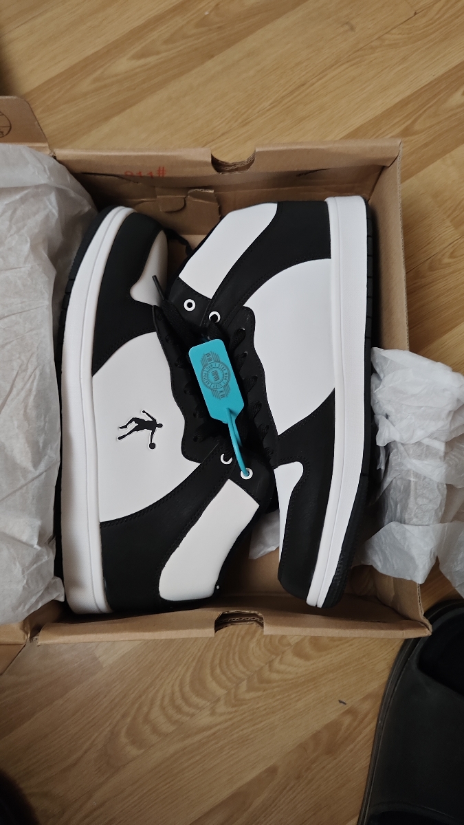 custom review-QIAODAN Urban Lifestyle Высокие Кроссовки для скейтбординга Мужские Белые Черные