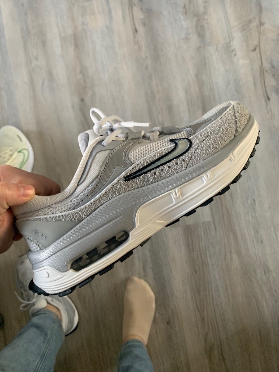 custom review-Nike Air Max Bliss Abrasion Resistant Низкий Топ Casual Женский Серый