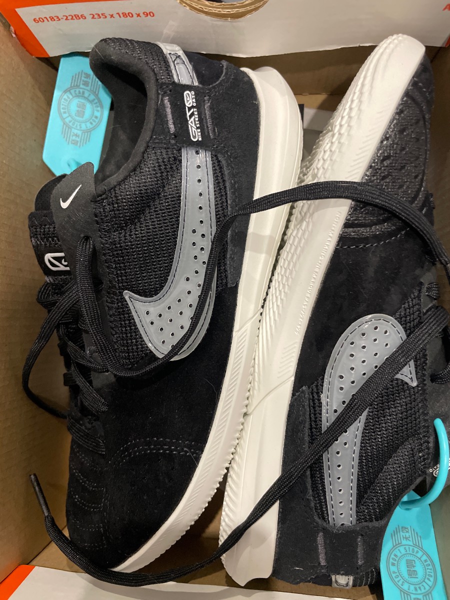 custom review-Nike Streetgato Slip Resistant Shock Absorbers с антискользящими свойствами и устойчивыми к истиранию низкими футбольными бутсами черного цвета для детей