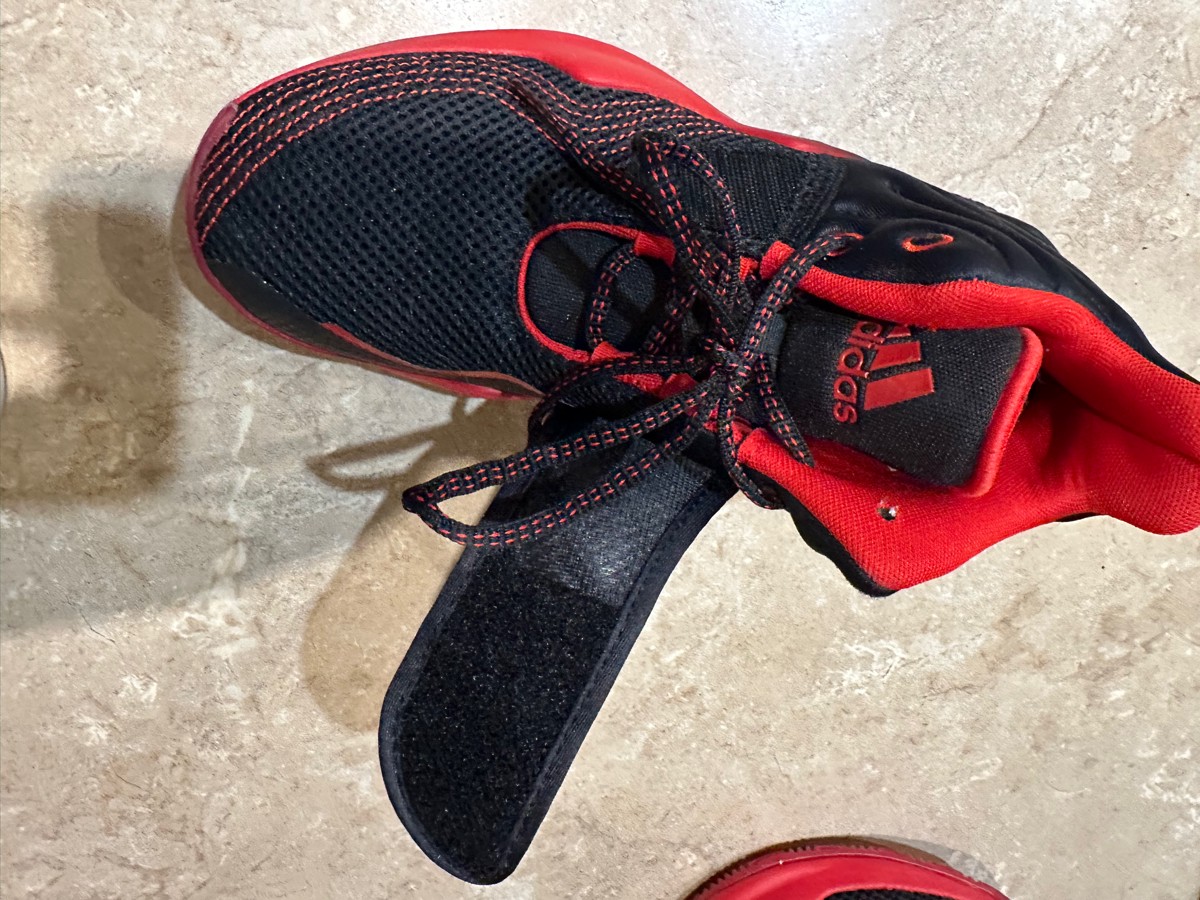 custom review-Adidas Deep Threat Амортизация Износостойкий Низкий Топ Детские Баскетбольные Кроссовки