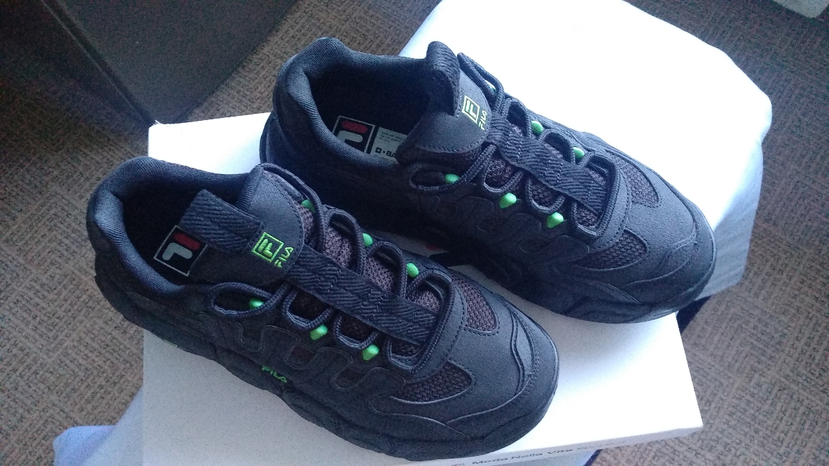 custom review-FILA Croissant Обувь Дышащая Низкий Верх Тяжелая Подошва Мужская Черная