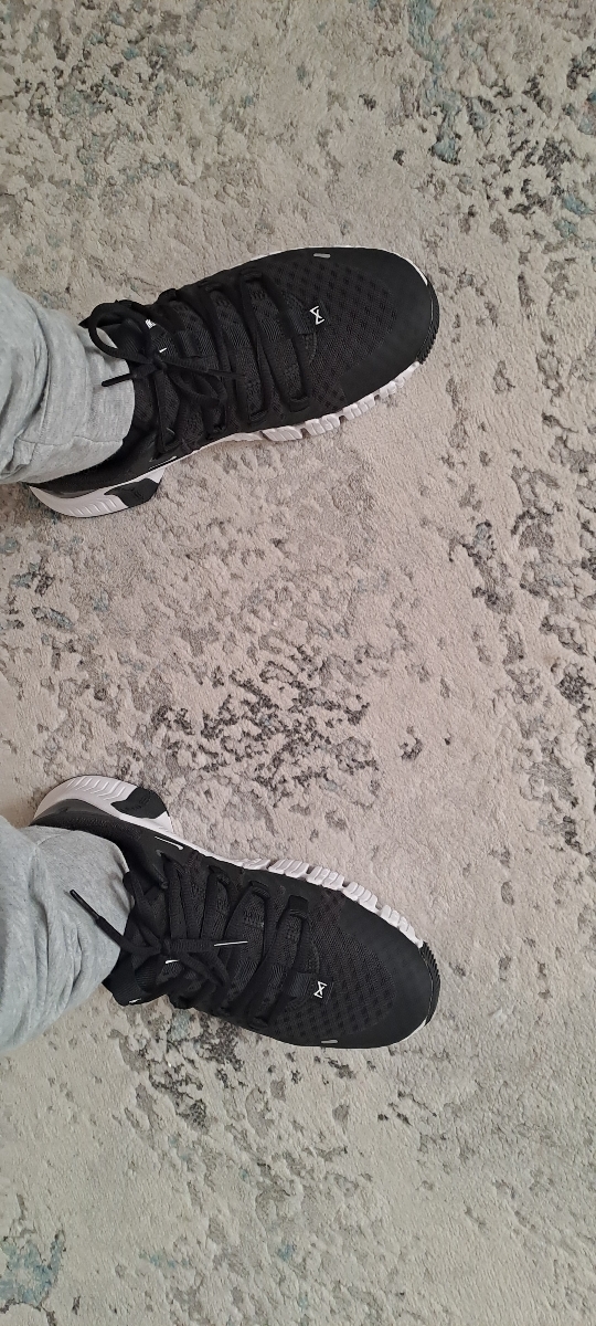 custom review-Nike Free Metcon 5 Low Топ Кроссовки для тренировок Женские Черный Белый