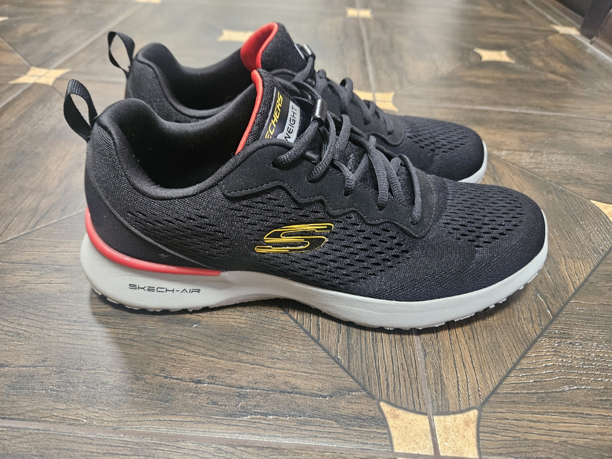 custom review-Skechers Skech Air Dynamight Амортизация Устойчивый к истиранию Дышащий Низкий Топ Беговые кроссовки Мужские Черные