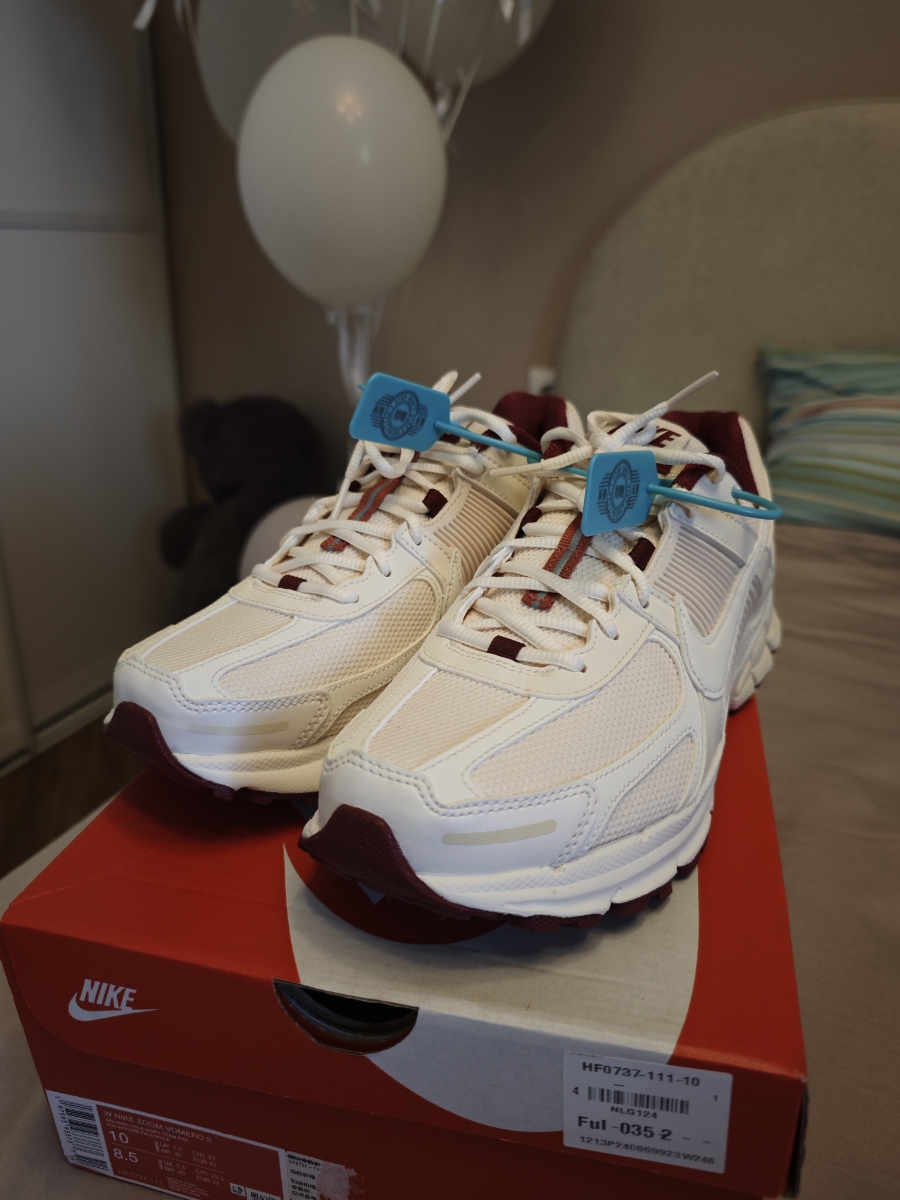 custom review-Nike Air Zoom Vomero 5 Low Топ Повседневный Тренировки Городской Коммутирование Беговые кроссовки Женские Белый Красный