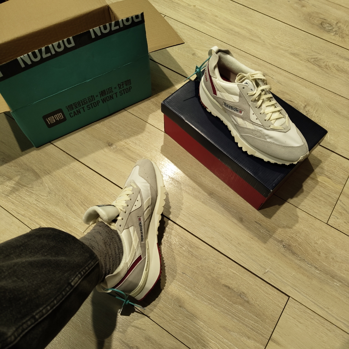 custom review-Reebok совместный бренд LX2200 Low Топ Повседневные Беговые кроссовки Унисекс Бежевый Белый Красный