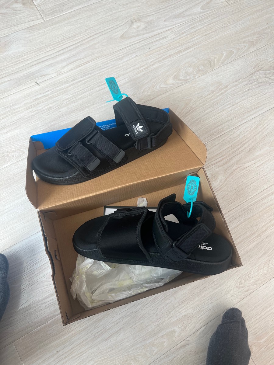 custom review-adidas originals Adilette Sandals 4,0 Beach Sandals Unisex Black adidas Originals Adilette Сандалии 4,0 Пляжные сандалии Унисекс Черный