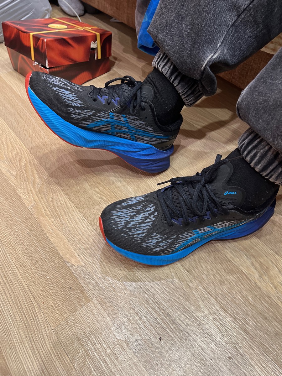 custom review-Asics Novablast 3 Устойчивый к истиранию Дышащий Низкий Топ Тренировочные Беговые кроссовки Мужские Черный Синий