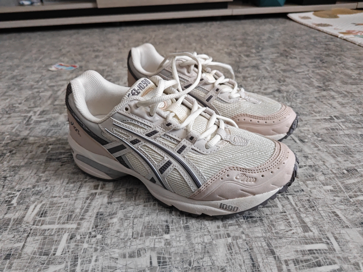custom review-Asics Gel 1090 V1 Low Top Повседневная Обувь Женская Серого Цвета