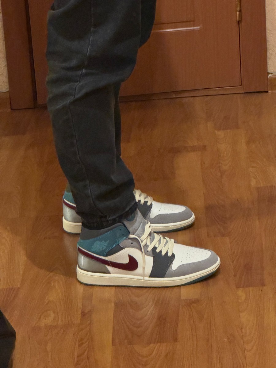 custom review-Jordan Air Jordan 1 MID SE MID Топ Винтажные баскетбольные кроссовки Мужской Серый синий белый