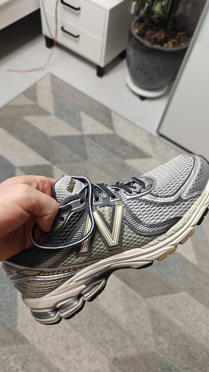 custom review-New Balance 860 Амортизация Устойчивость к истиранию Дышащий Низкий Верх Тренировочная Обувь для Беговых тренировок Унисекс Серый