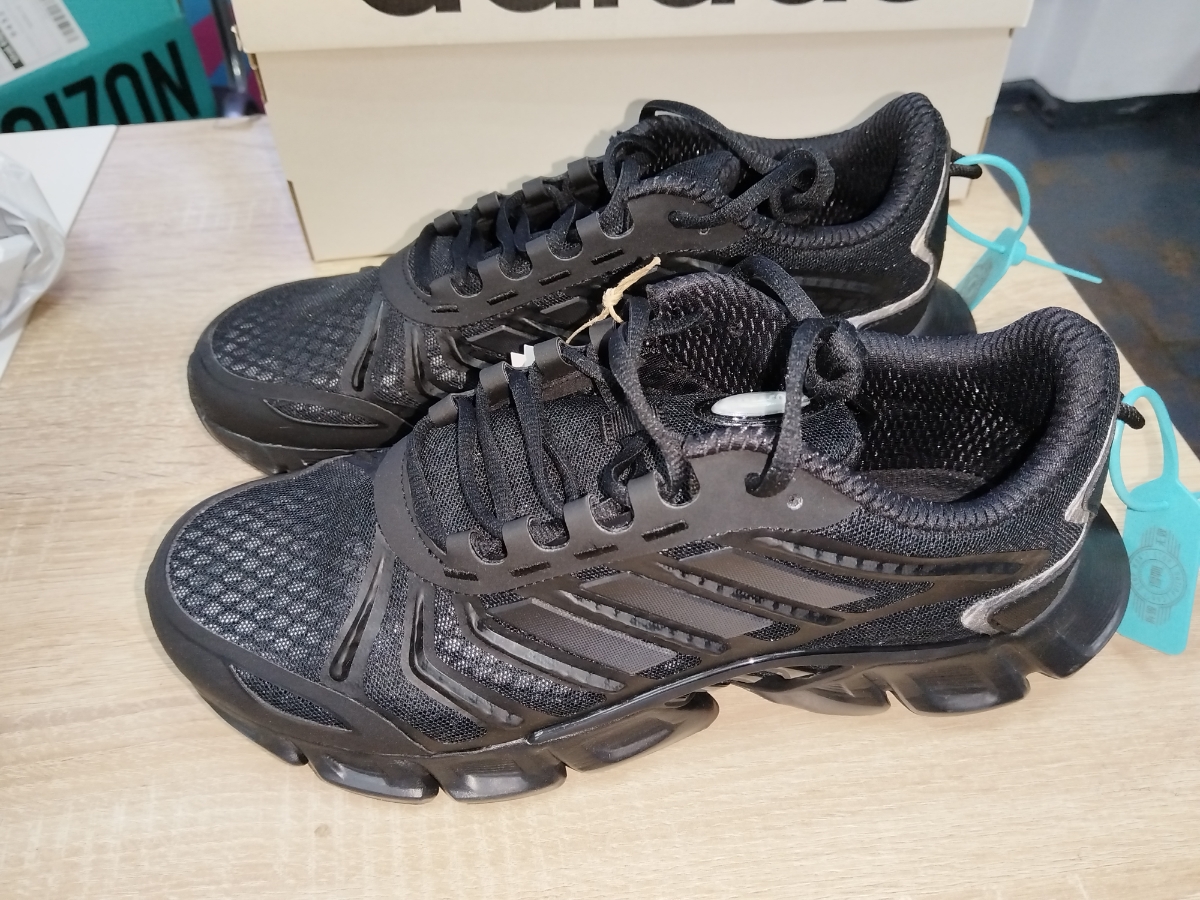 custom review-Adidas Climacool Амортизация Износостойкий Низкий Топ Повседневный Городской Коммутирующий Беговые кроссовки Унисекс Угольно-черный