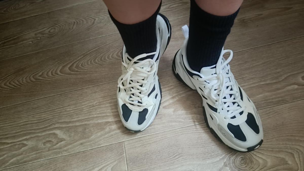 custom review-Skechers Stamina V2 Mecha Shoes 2 Low Топ Толстоподошвенные кроссовки Женские Белый Черный