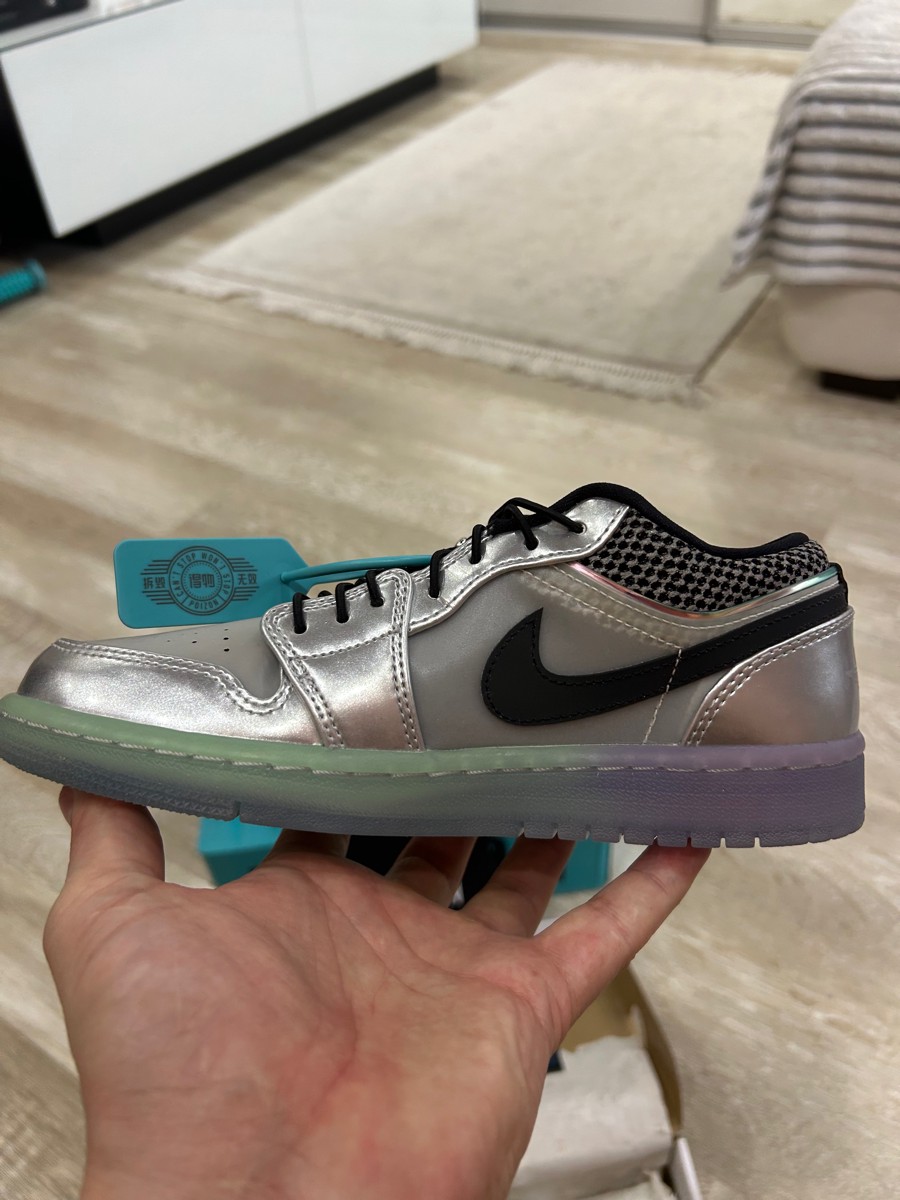 custom review-Jordan Air Jordan 1 Low SE 'toggle Серебряный' Низкий Топ Винтажные Баскетбольные Кроссовки Женские Серебряный Серый