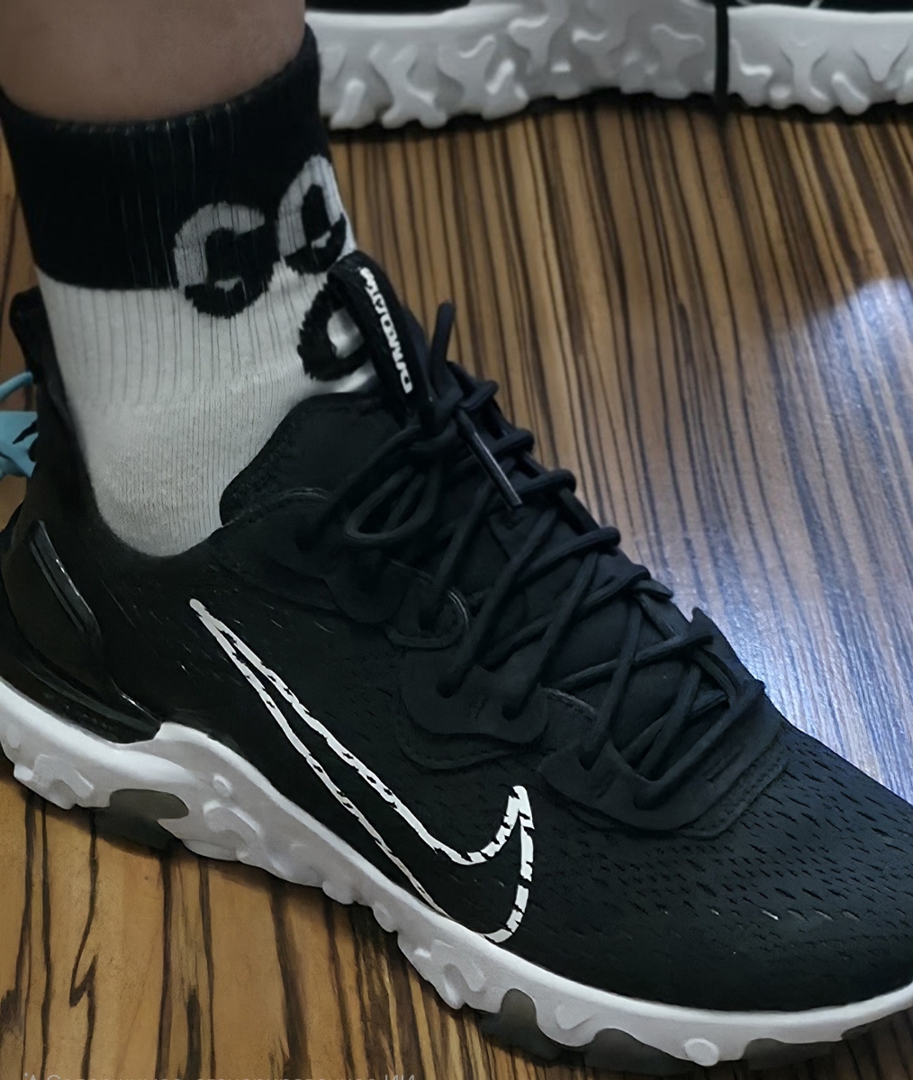 custom review-Nike React Vision Амортизация Покрытие Дышащий Низкий Топ Беговые кроссовки Мужской Черный Белый