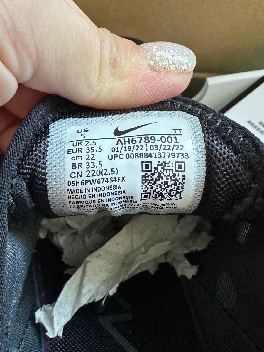 custom review-Nike Air Max 270 Устойчивый к истиранию Дышащий Низкий Топ Воздушная Подушка Повседневные Беговые Кроссовки Женские Черный Белый