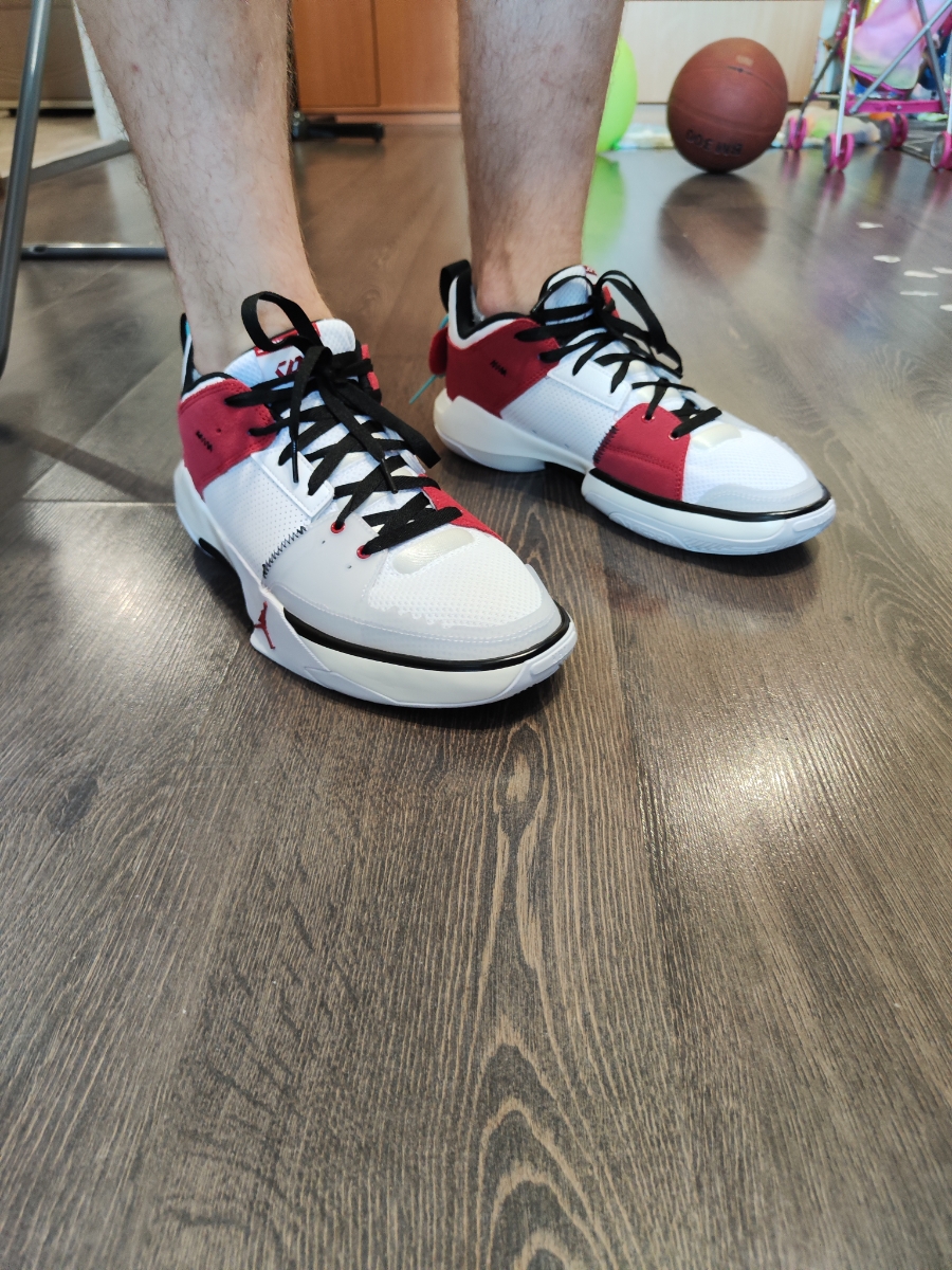 custom review-Джордан One Take 5 Slip Resistant Abrasion Resistant Breathable Low Top Винтажные баскетбольные кроссовки Мужской Белый Красный