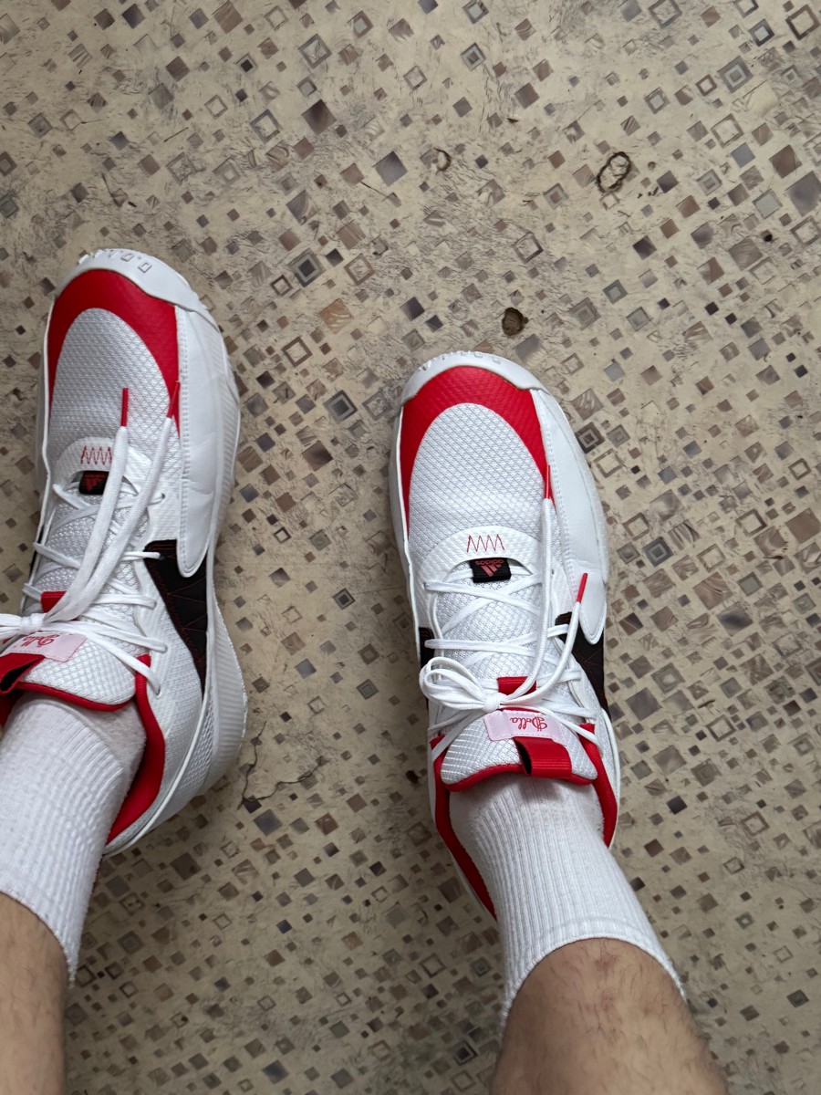 custom review-Adidas Dame Certified Амортизирующие низкие баскетбольные кроссовки устойчивые к истиранию мужские белые и красные