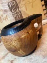 Резная кружка