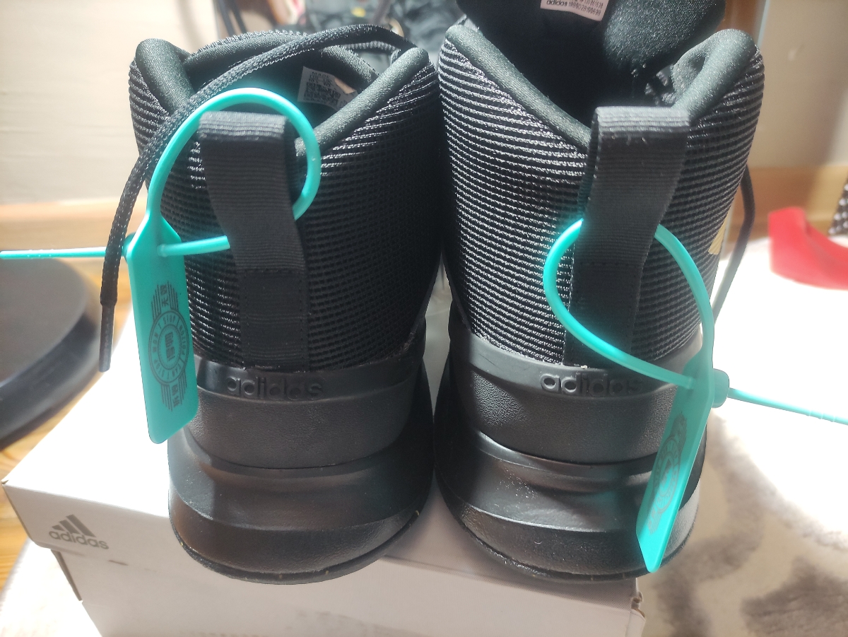 custom review-Adidas OwnTheGame High Топ Баскетбольные кроссовки для игры Мужской Черный Золотой