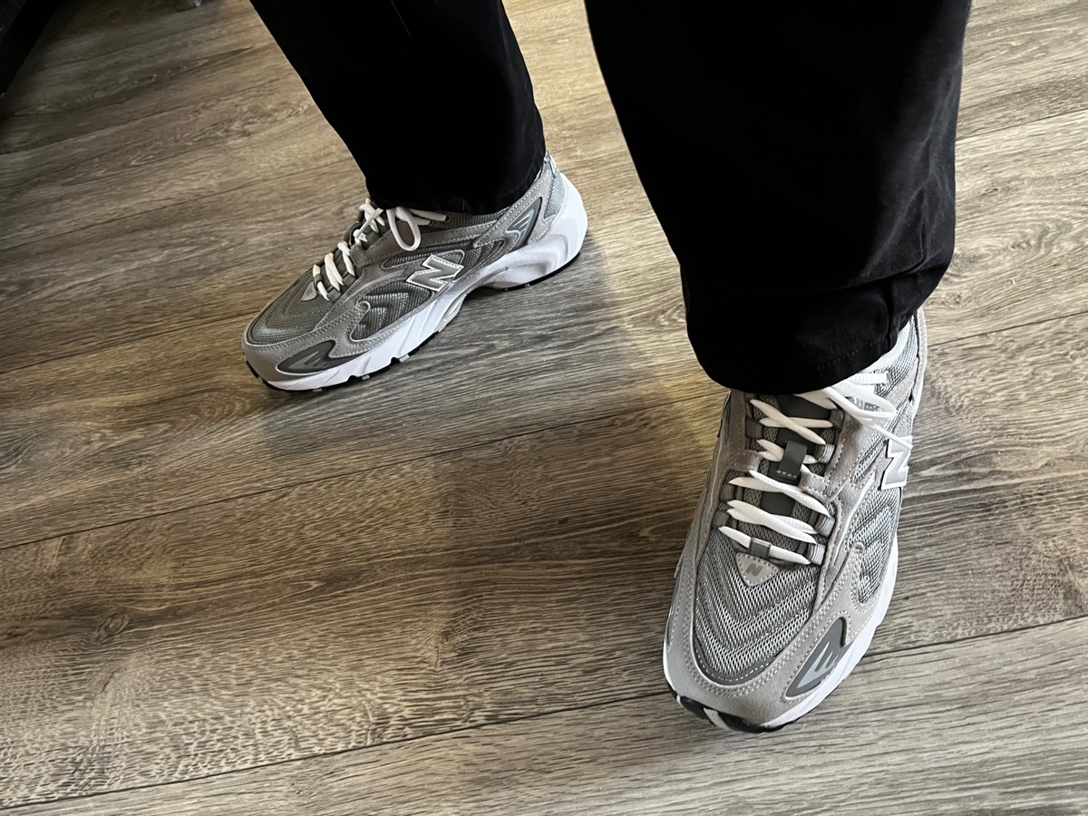 custom review-New Balance NB 725 Высота Увеличивающие Низкие Кроссовки для Бега Унисекс Серые Оттенки